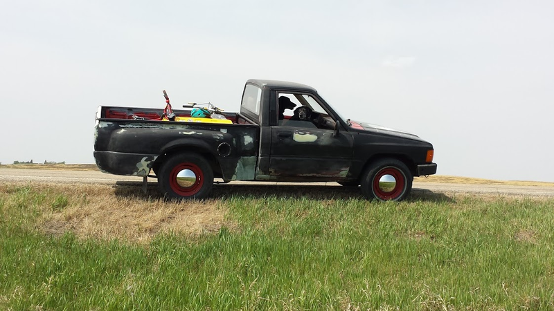 Illustration for article titled Project car Pulled out of retirement yet again, because trucks are so useful.
